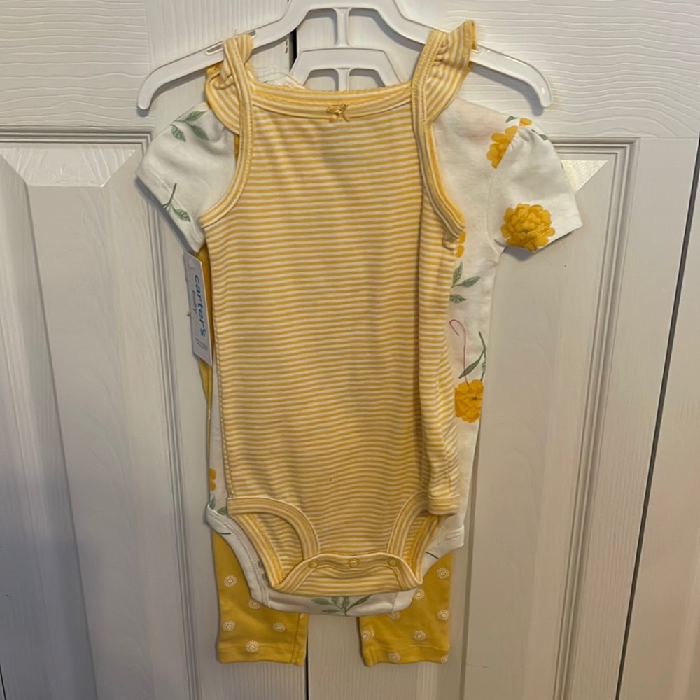 Carters Baby 3 piece set